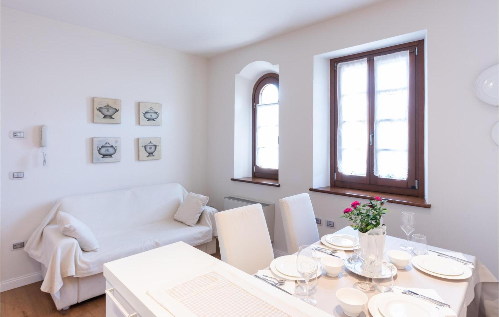 Apt, Braida Corona Exterior foto